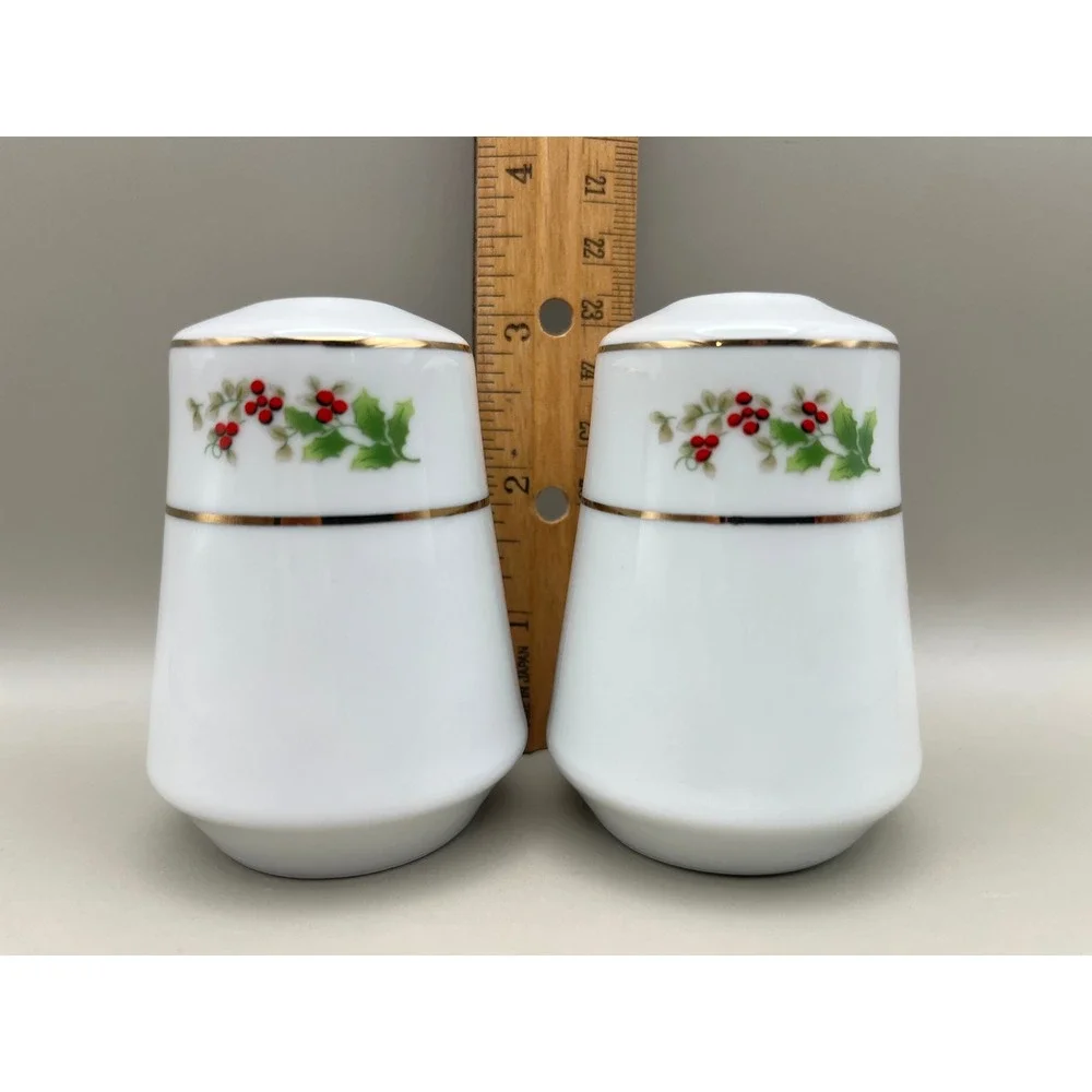 Christmas Holly Berry Porcelain Salt Pepper Shaker Set Gold Trim White Mistletoe